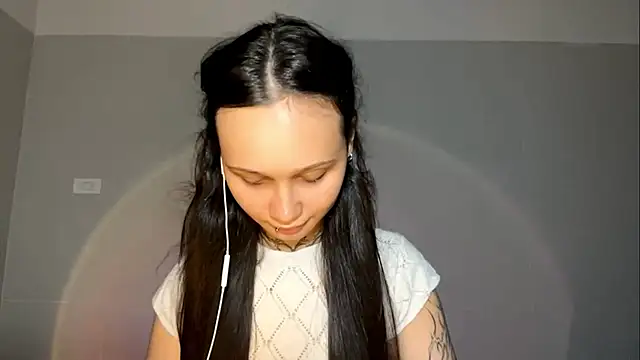 MayraLucarelli online show from 07-11-26, 10:18