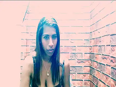 Snapshot of Indian_dream_girl chatting on 07-14-26, 04:34 Indian dream girl online show from 07-14-26, 04:34