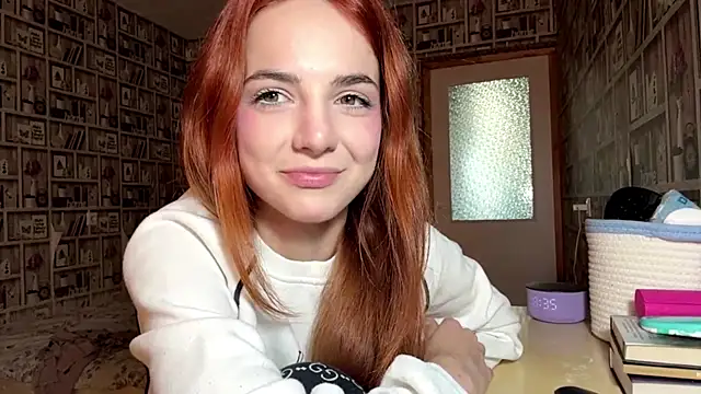 Snapshot of HopeOliger chatting on 07-11-26, 03:37 HopeOliger online show from 07-11-26, 03:37