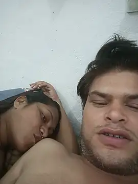 Snapshot of Indian_Coupless chatting on 07-16-26, 06:47 Indian Coupless online show from 07-16-26, 06:47