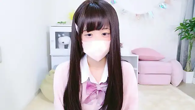 Snapshot of Uta_nyan chatting on 07-13-26, 12:30 Uta nyan online show from 07-13-26, 12:30