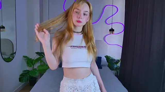 babyvivian  online show from 07-26-26, 07:15