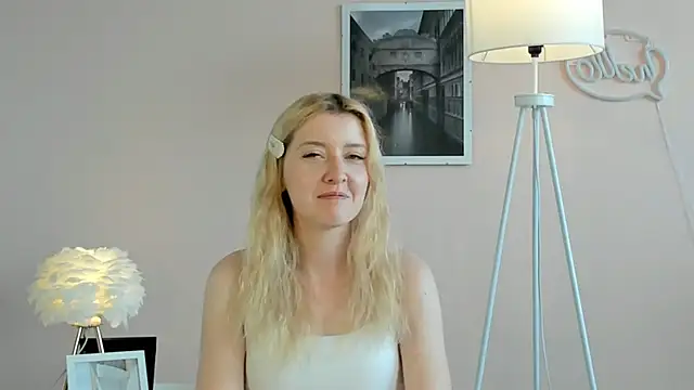 JettaBilello online show from 07-16-26, 10:21