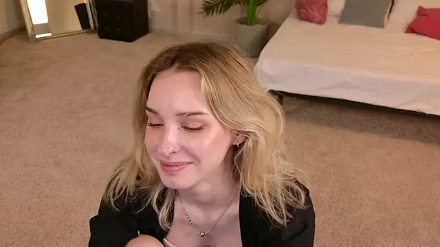 Eva Mitchell online show from 07-17-26, 02:02