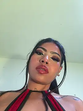 Snapshot of KharolSaiz_ chatting on 07-18-26, 07:23 KharolSaiz online show from 07-18-26, 07:23