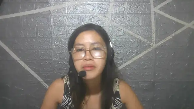 RaquelLeibfried online show from 07-17-26, 01:23