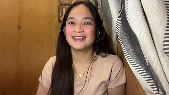 Snapshot of ShaOwney chatting on 07-18-26, 11:36 ShaOwney online show from 07-18-26, 11:36
