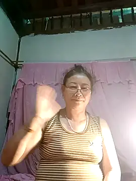 Snapshot of Lena_9x chatting on 07-17-26, 05:47 Lena 9x online show from 07-17-26, 05:47