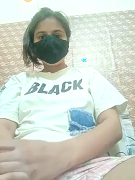 Snapshot of Mansi_p chatting on 07-18-26, 03:00 Mansi p online show from 07-18-26, 03:00