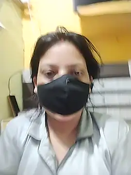 Snapshot of _siyasiya chatting on 07-18-26, 01:48 siyasiya online show from 07-18-26, 01:48