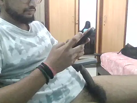 Snapshot of ramvarnan chatting on 07-21-26, 06:54 ramvarnan online show from 07-21-26, 06:54