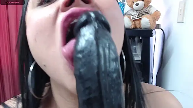 Snapshot of gabriela_grace chatting on 03-13-25, 04:16 gabriela grace online show from 03-13-25, 04:16