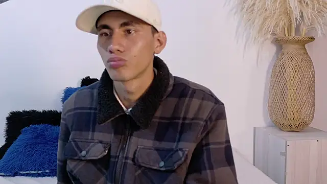 Carter Brookss online show from 07-22-26, 03:42