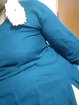 Jillukutty143 online show from 07-22-26, 04:43