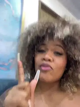 riri brunnete online show from 01-14-25, 02:32