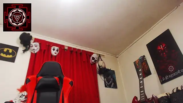 Amanda Valeska online show from 12-11-24, 06:42