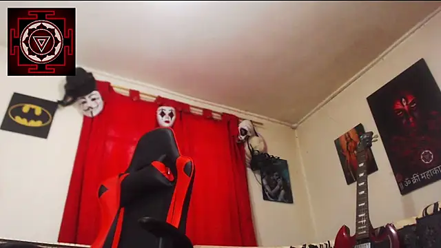 Amanda Valeska online show from 12-15-24, 04:15