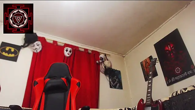 Amanda Valeska online show from 12-17-24, 06:42