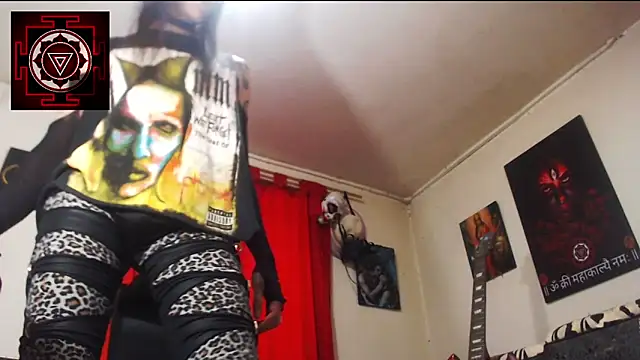 Amanda Valeska online show from 01-26-25, 02:52