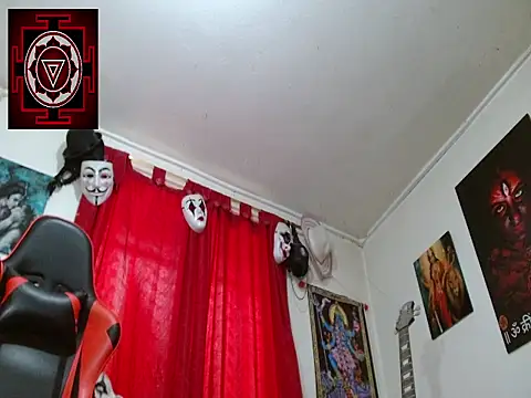 Amanda Valeska online show from 09-19-25, 04:40