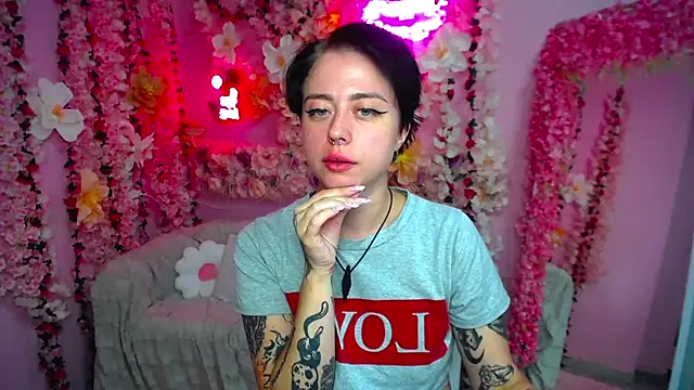 Adelin R online show from 07-25-26, 09:18