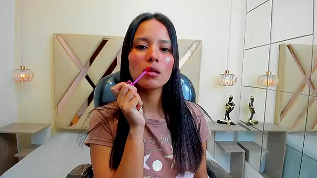 Ivonne Latina online show from 07-23-26, 08:07