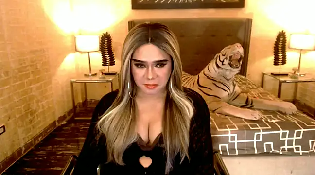 BigCumHuntersxx online show from 01-22-25, 08:28