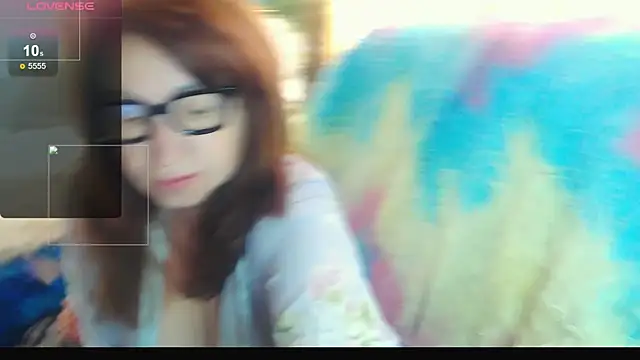 Snapshot of FlirtatiousMegan chatting on 06-04-26, 04:07 FlirtatiousMegan online show from 06-04-26, 04:07