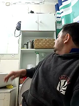 robredoj online show from 10-01-25, 01:44