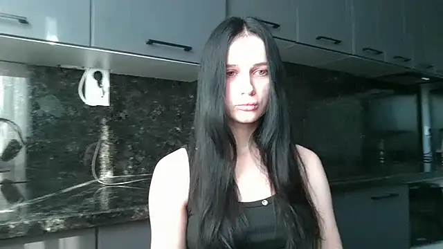 Juicy-Elis online show from 08-01-26, 06:01