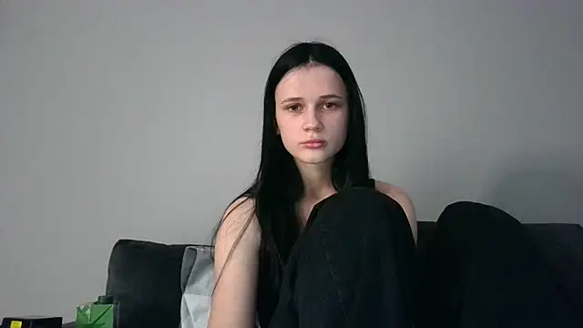 Juicy-Elis online show from 08-01-26, 06:07