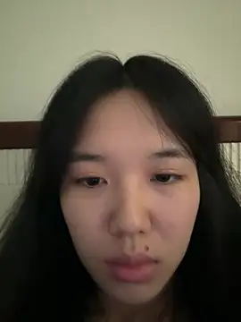 Snapshot of pingguo1100 chatting on 07-26-26, 04:20 pingguo1100 online show from 07-26-26, 04:20