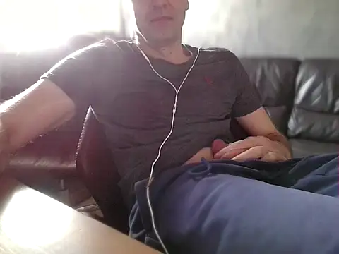 Snapshot of trebor600 chatting on 03-24-26, 07:57 trebor600 online show from 03-24-26, 07:57