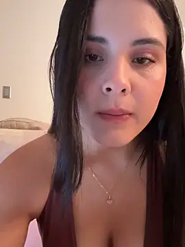 Snapshot of IvyValentine chatting on 02-05-26, 08:13 IvyValentine online show from 02-05-26, 08:13