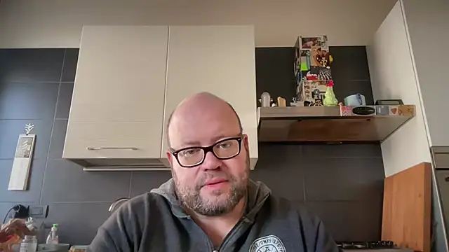 theitalianbear online show from 12-18-24, 11:24