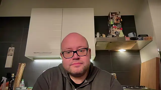 theitalianbear online show from 12-27-24, 04:32