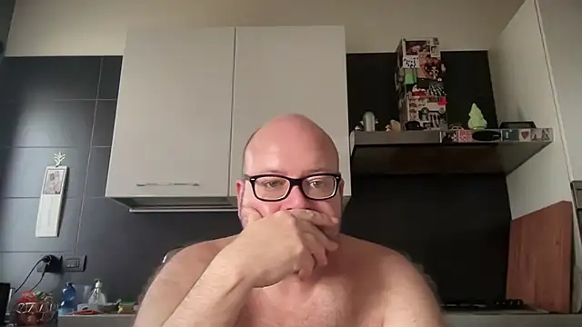 theitalianbear online show from 09-10-25, 09:42