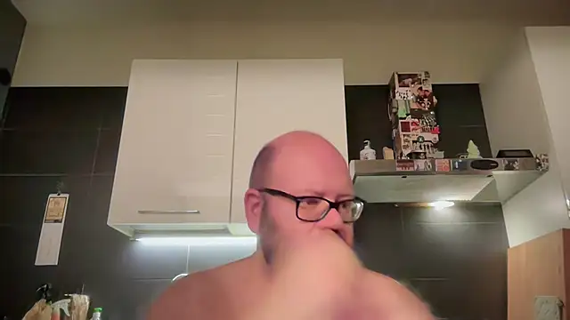 theitalianbear online show from 06-17-26, 02:14