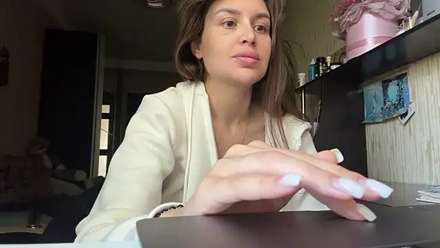miss fleur online show from 08-01-26, 03:17