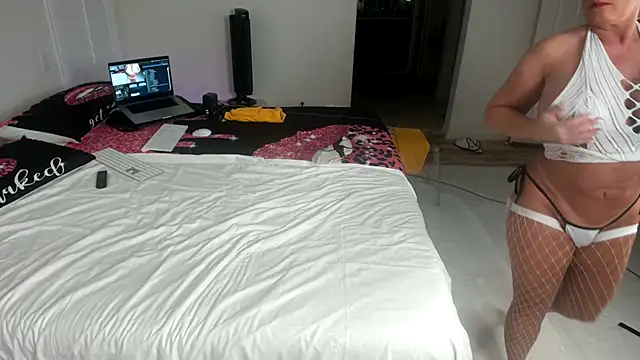 HighSexDrives online show from 09-25-25, 10:30