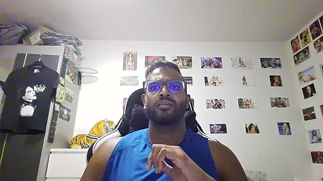 xXxChrisKissxXx online show from 07-26-26, 03:14