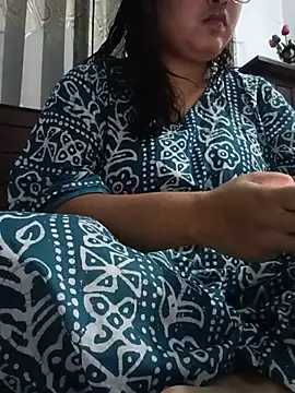 Snapshot of Simu_Hashi chatting on 08-04-26, 03:47 Simu Hashi online show from 08-04-26, 03:47