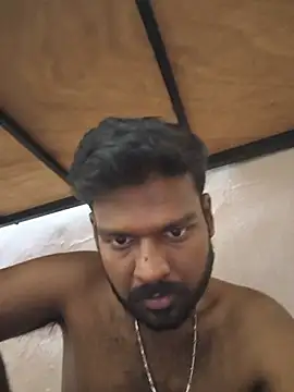 Snapshot of Vijayanbigc chatting on 07-28-26, 02:13 Vijayanbigc online show from 07-28-26, 02:13