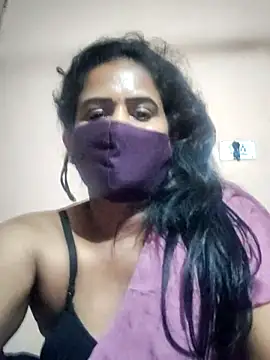 Snapshot of Darling-telugu chatting on 07-31-26, 01:54 Darling-telugu online show from 07-31-26, 01:54