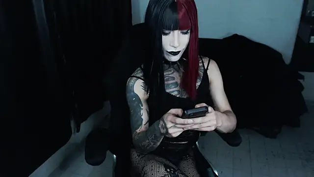 april simons2 online show from 05-08-26, 01:11