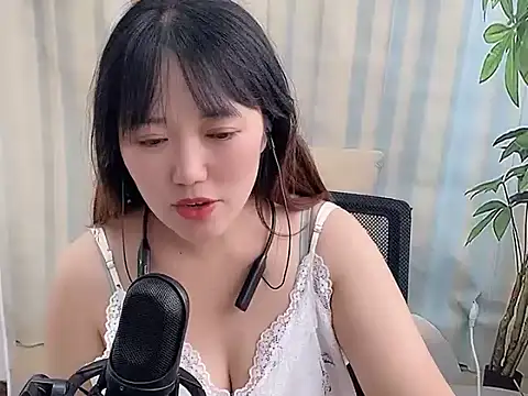 GuoGuoya online show from 08-03-26, 06:23