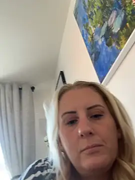 Elegant Erin online show from 08-03-26, 11:26