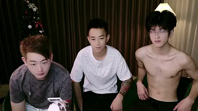 HeiBao-xo online show from 08-01-26, 11:31