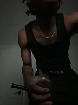 Snapshot of BigdaddyD1400 chatting on 03-02-26, 12:34 BigdaddyD1400 online show from 03-02-26, 12:34