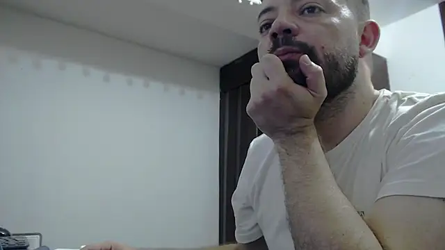 Snapshot of HarrySage chatting on 08-05-26, 12:57 HarrySage online show from 08-05-26, 12:57